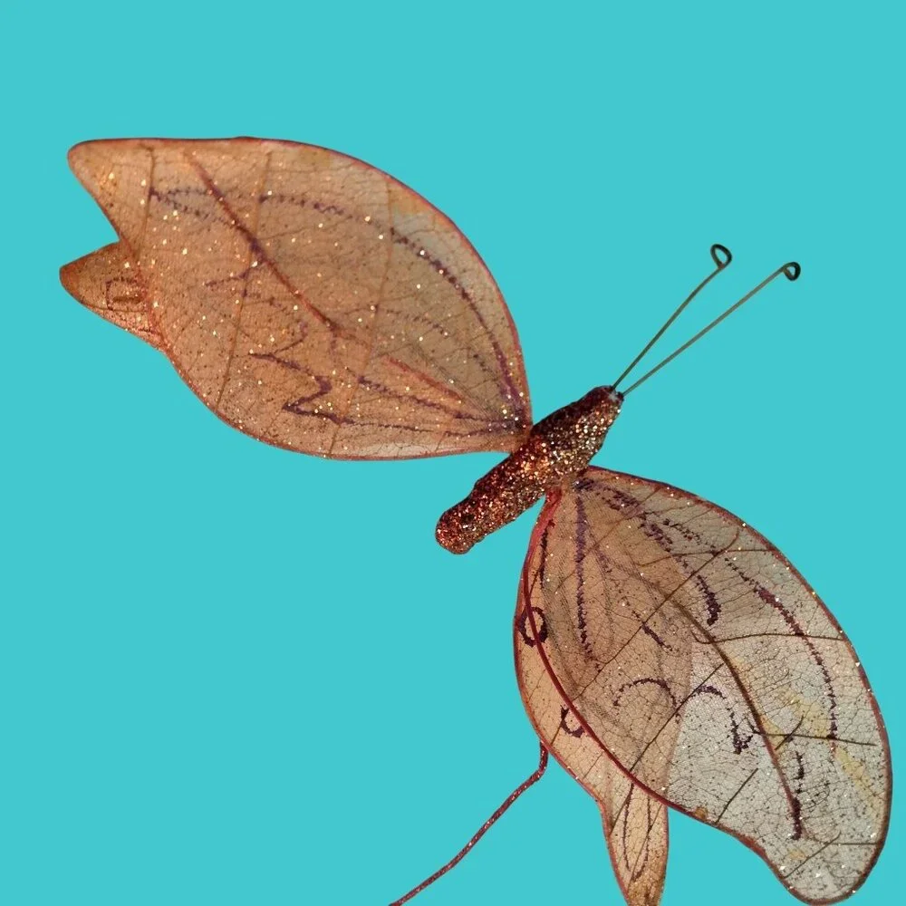 Glittery Wire Mesh Butterfly Vintage Floral Decoration